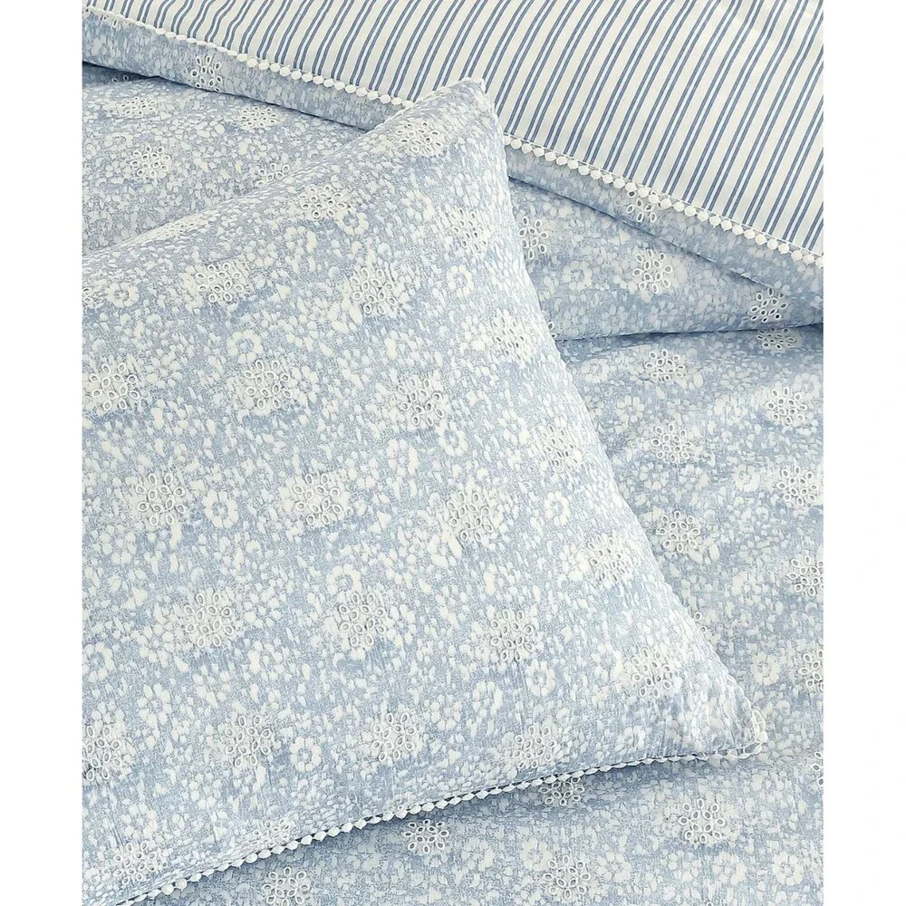 Peri Home Ikat Eyelet 3-Piece King Duvet Cover Set Bedding